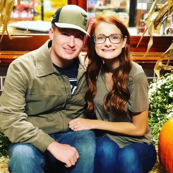 Welcome to our small business! Meet your Posher! - Picture 7 of 8